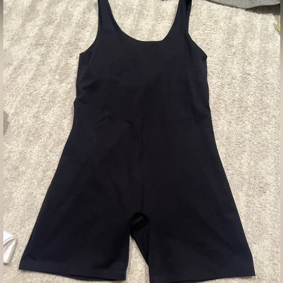 Girlfriend collective bodysuit - Picture 2 of 4